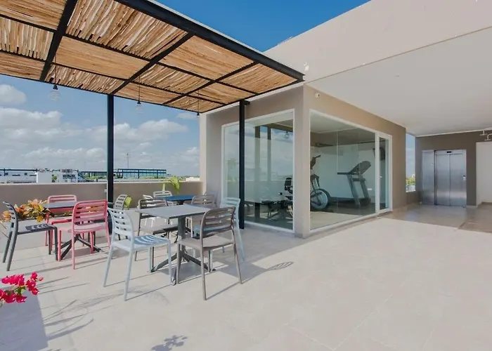 Ferienhaus Chic Space, Private Balcony, Roof Pool, Good Wifi *